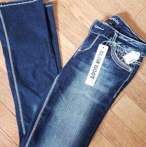 Brand New Maurices Slim Boot Jeans Size 1/2